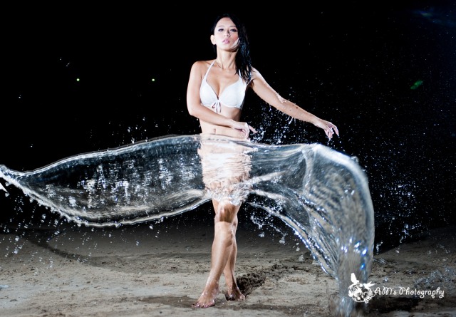 水裙飄舞 - 水花形成一條在飄逸的長裙